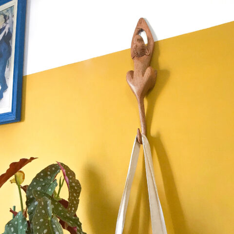 Gancho Macaco em Madeira 50cm