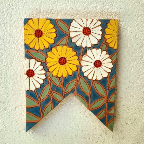 Bandeirola de Cerâmica Jan Araújo – Florzinhas