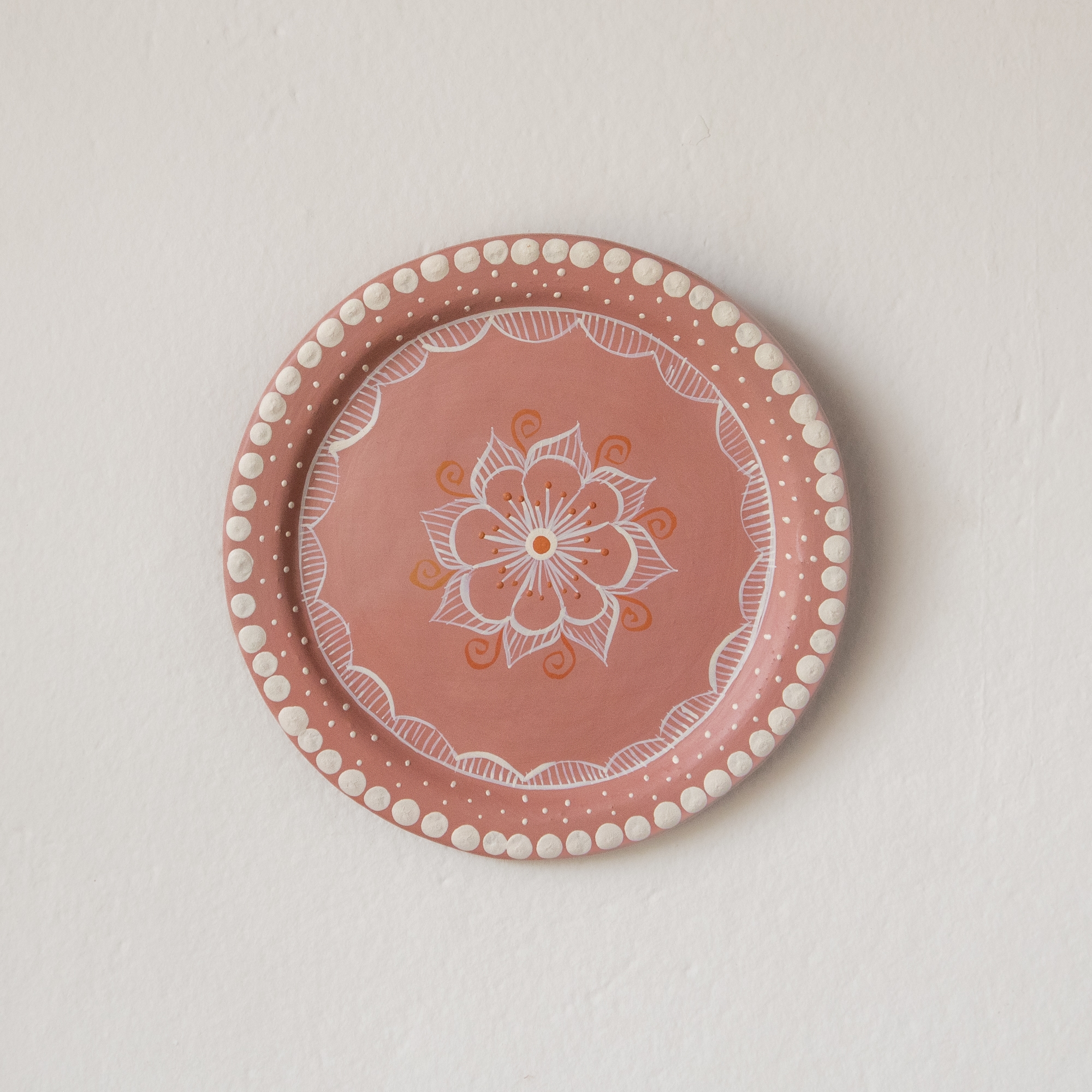 prato_de_parede_ceraCC82mica_jequitinhonha_p_rosa-1.jpg