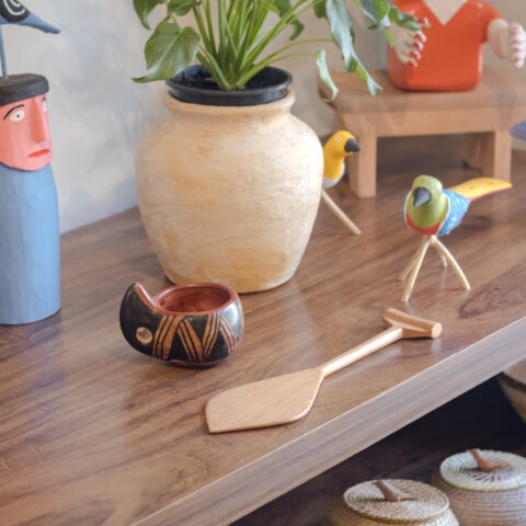 Mini Remo de Madeira Amazônia 33cm – Claro