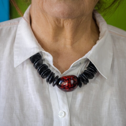 Colar de Jarina com Coco – Vermelho