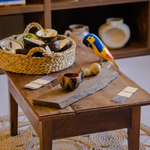 Tábua Amazônica em Marchetaria Escura – M
