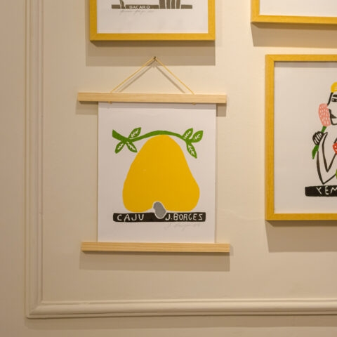 Xilogravura assinada por J. Borges: Caju Amarelo (P)