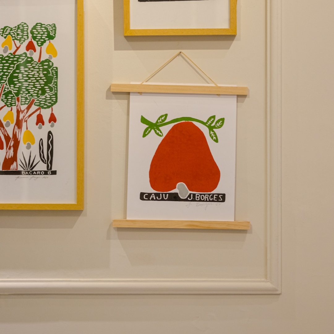 Xilogravura_assinada_por_J._Borges_Caju_Vermelho_P_2.jpg