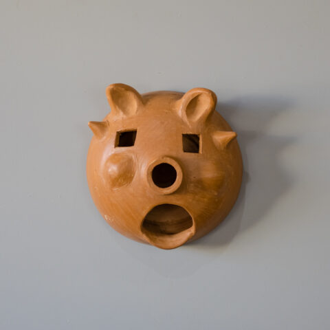 Máscara de Parede de Cerâmica – G3