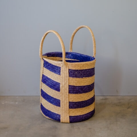 Cachepo Palha Listrado – Azul