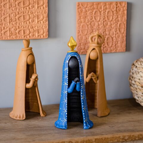 Escultura Nossa Senhora de Cerâmica Coração Leonildo