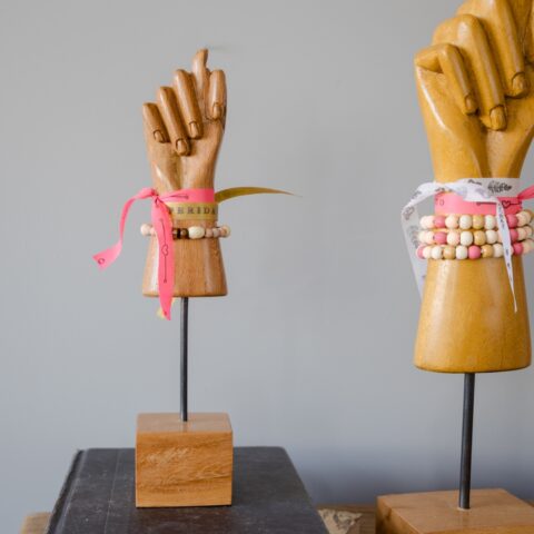 Figa em Madeira Clara (P) – Rosa