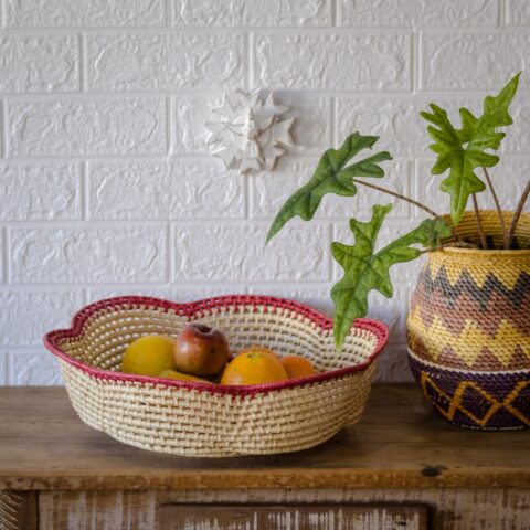 Fruteira de Palha de Carnaúba Vermelha
