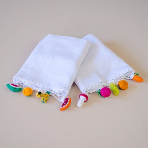 Kit com 2 Panos de Prato em Crochê – Frutas e Legumes