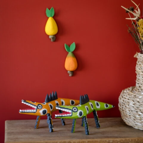 Lagarto em madeira Cícero Ferreira – laranja (M)