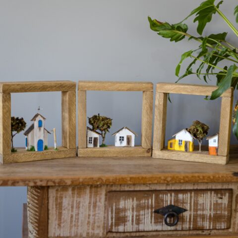 Quadro Casinhas Brancas de Madeira