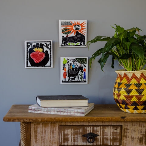 Azulejo de Parede Xilogravura J. Borges – Coração na Mão