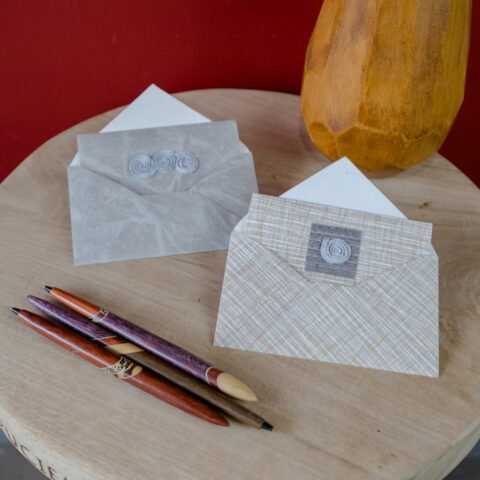 Cartão para Presente com Envelope – Dourado