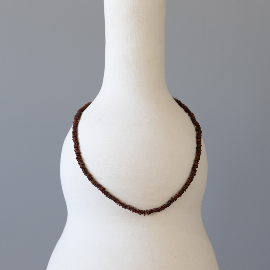 Colar_MorototC3B3_P_Marrom-1.jpg