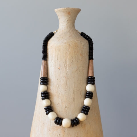 Colar de Jarininha com Coco – Branco