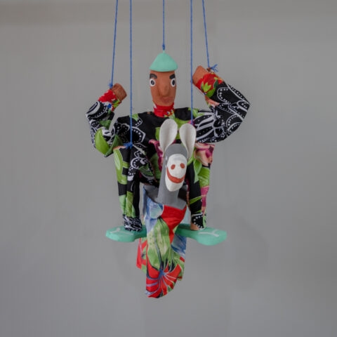 Marionete Cavalinho Cinza Mestre Miro