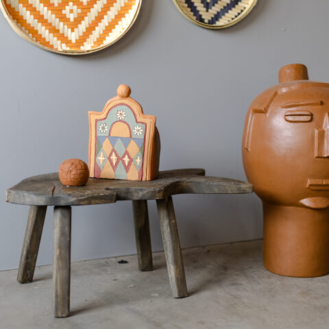 Escultura de Cerâmica Chapéu de Guerreiro – C7