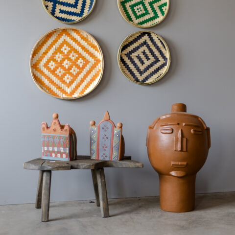 Escultura de Cerâmica Chapéu de Guerreiro – C8