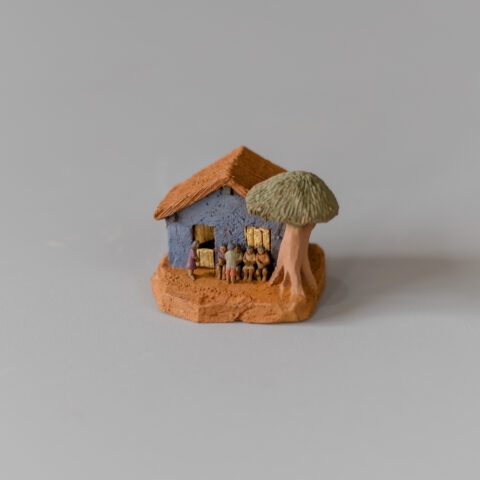 Casinha de Cerâmica Azul – Cláudio Capela