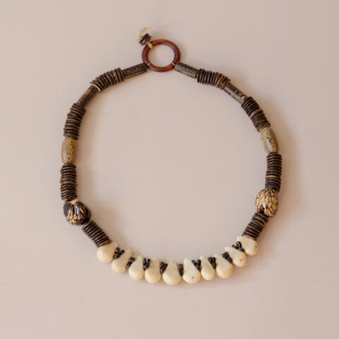 Colar Decorativo Jarina e Coco