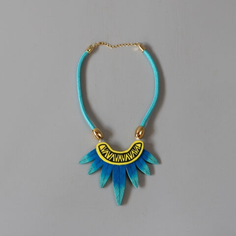 Colar Pingente de Miriti – Cocar Azul