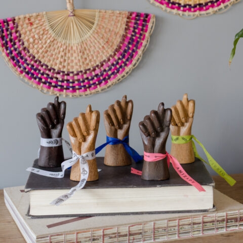 Mini Figa Madeira Escura – Azul marinho