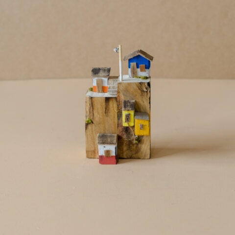 Casinhas Coloridas em Bloco Duplo de Madeira