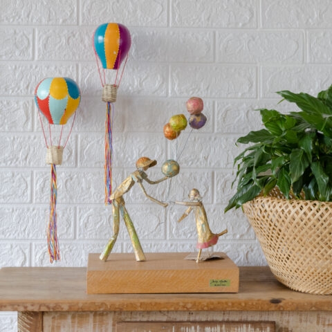 Escultura em Papietagem – Gentileza