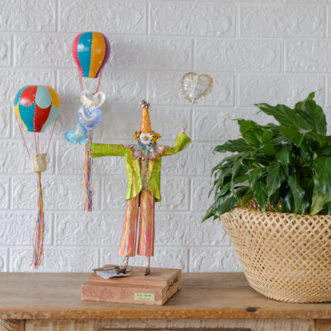 Escultura em Papietagem – Palhaço