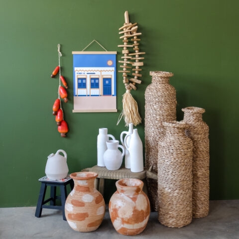 Jarrinho Bojudo em Cerâmica Branca (P) – Família Nazaré