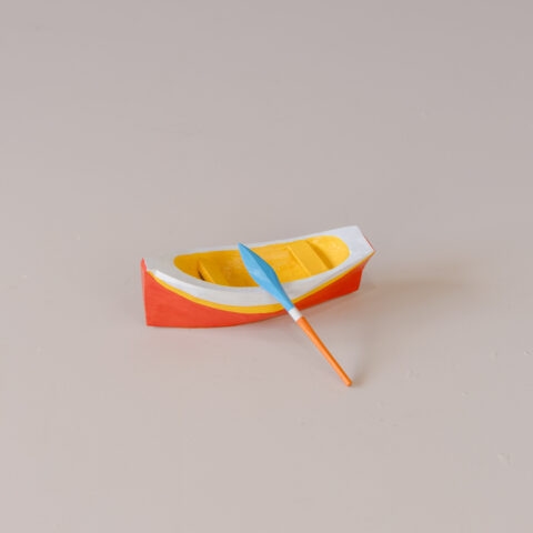 Mini Canoa com Remo em Madeira Caiçara (P1)