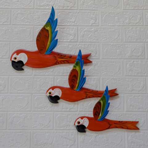 Arara Vermelha de Parede em Madeira (P)