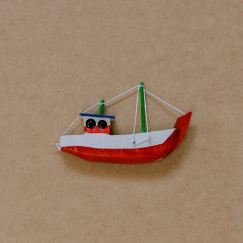 Barquinho de Parede em Madeira (B4)