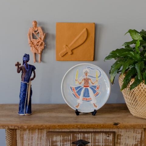 Placa de Parede em Cerâmica Ogum