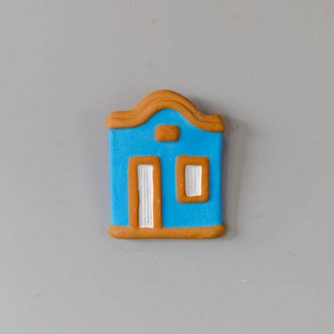 Casinha de Parede em Cerâmica Chapéu – Azul