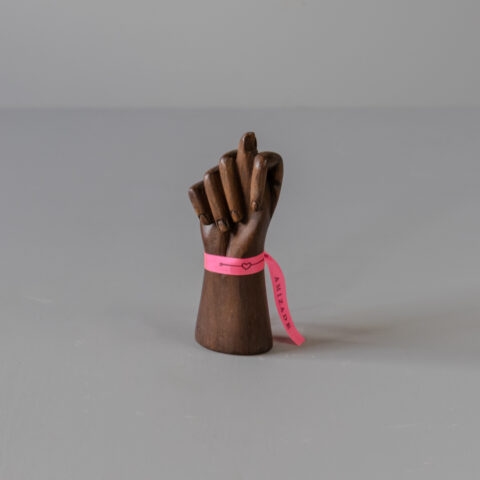 Figa em Madeira Escura (P) – Rosa